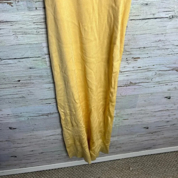 Auteur Joan Knit backless Maxi Dress in Mustard yellow medium - Picture 5 of 15